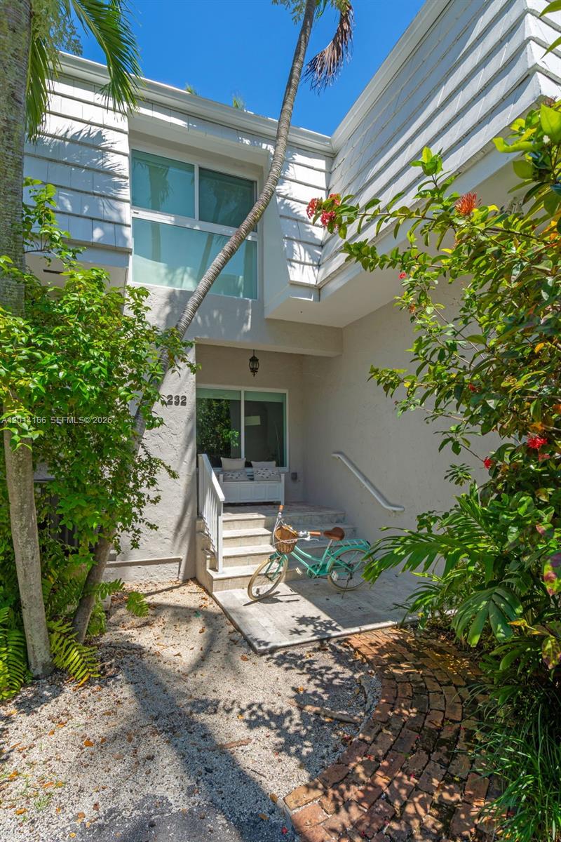 232 Sea View Dr # 108