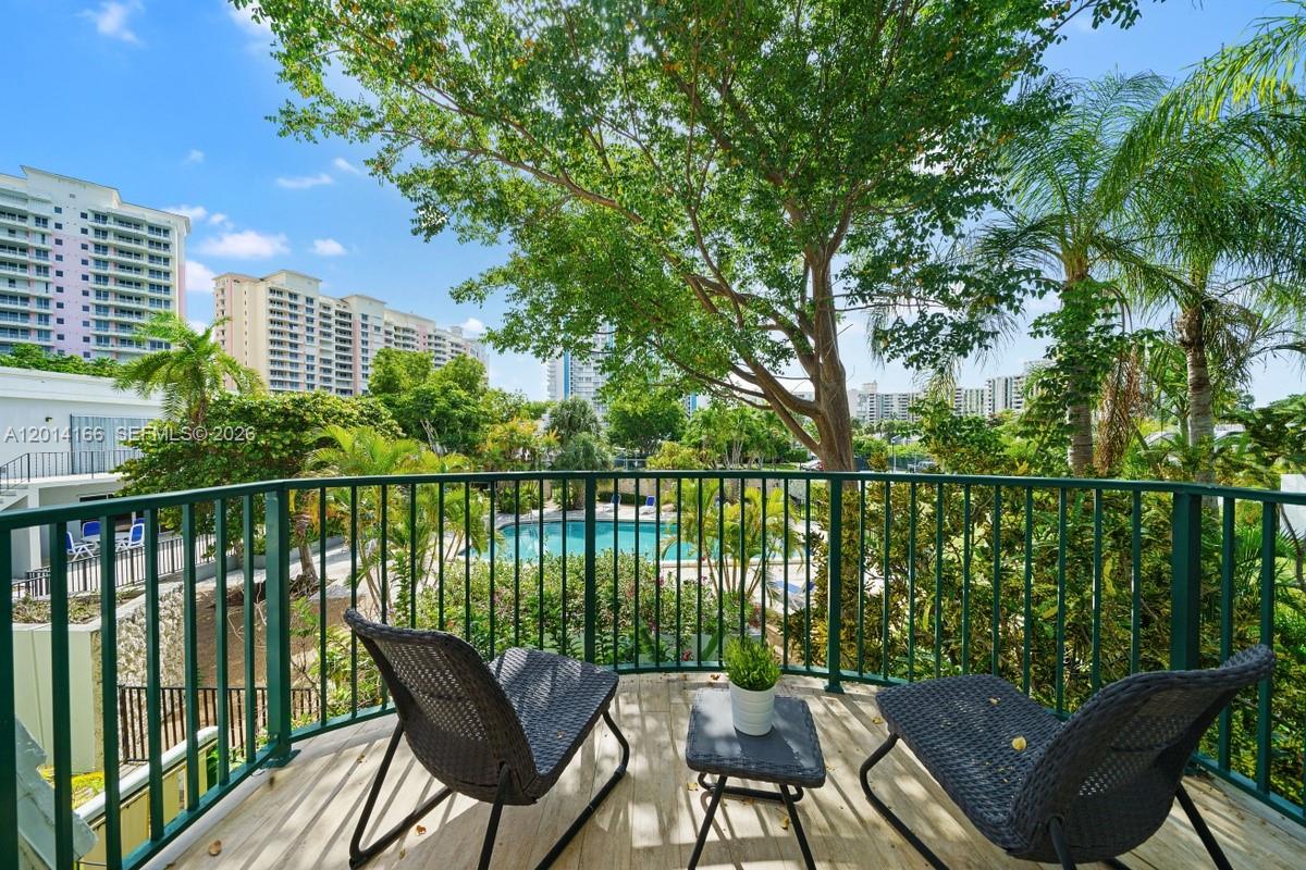 232 Sea View Dr # 108