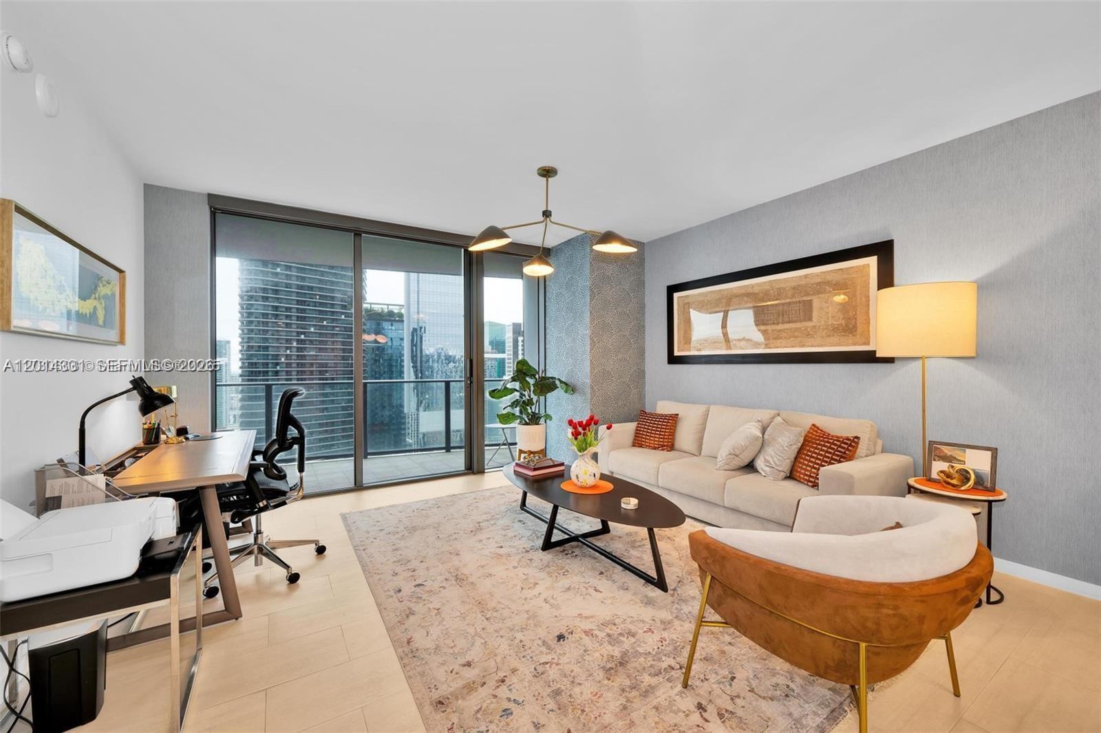 1000 Brickell Plz # 3914