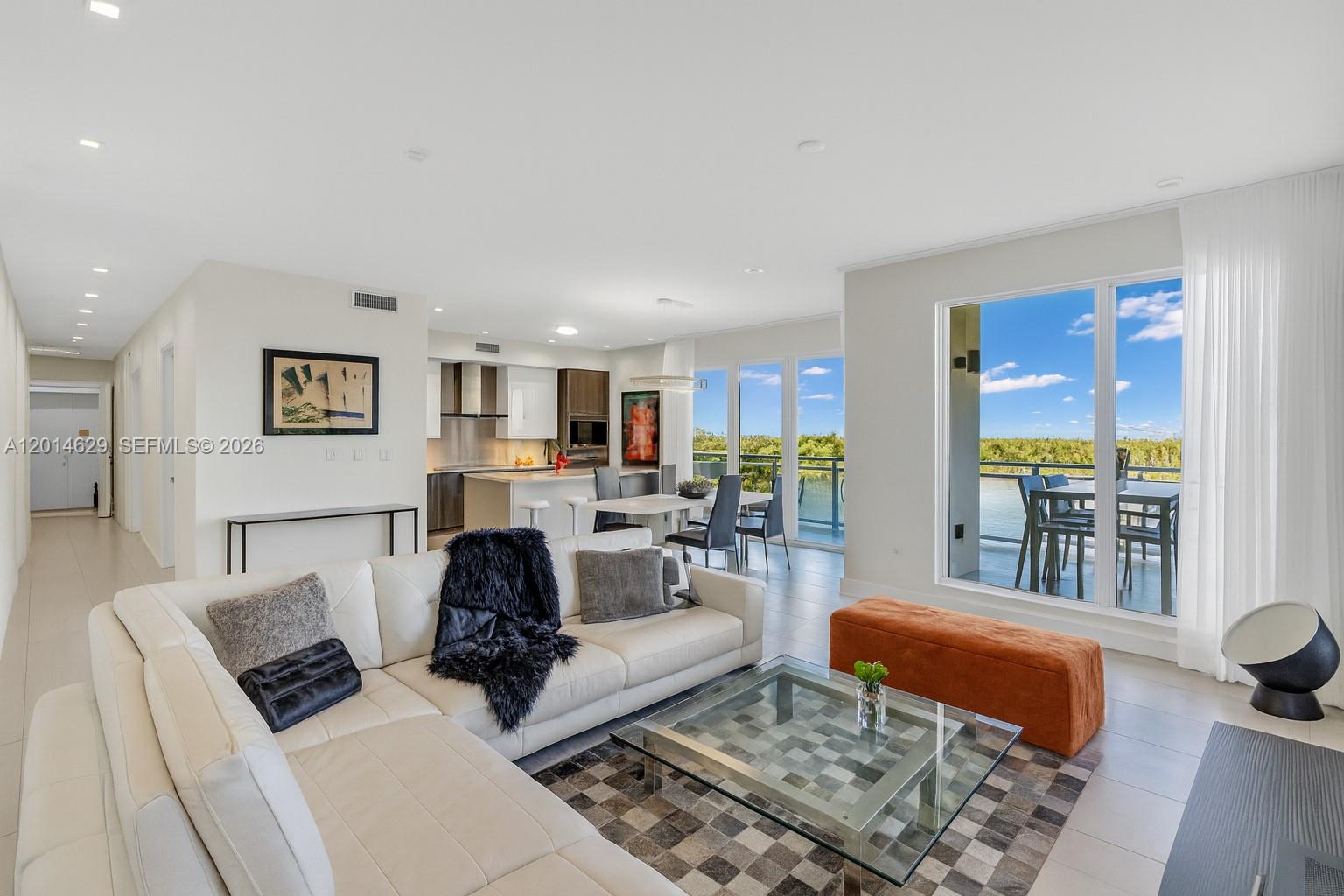 6100 N Ocean Dr # 3N