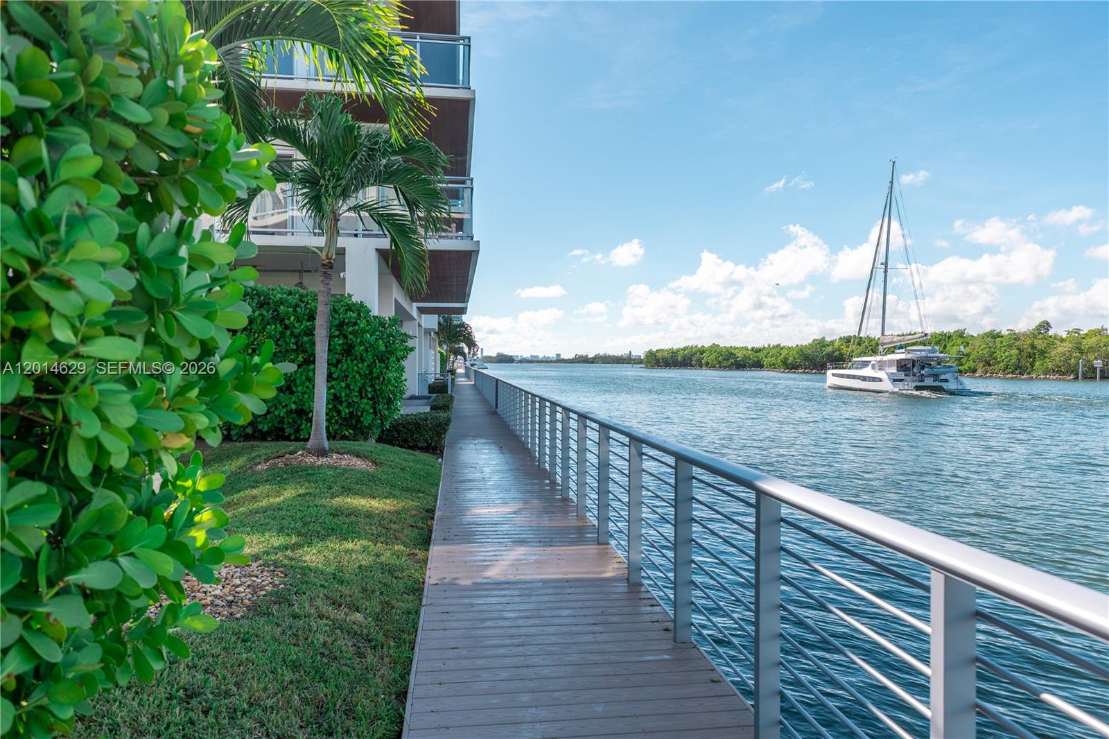 6100 N Ocean Dr # 3N