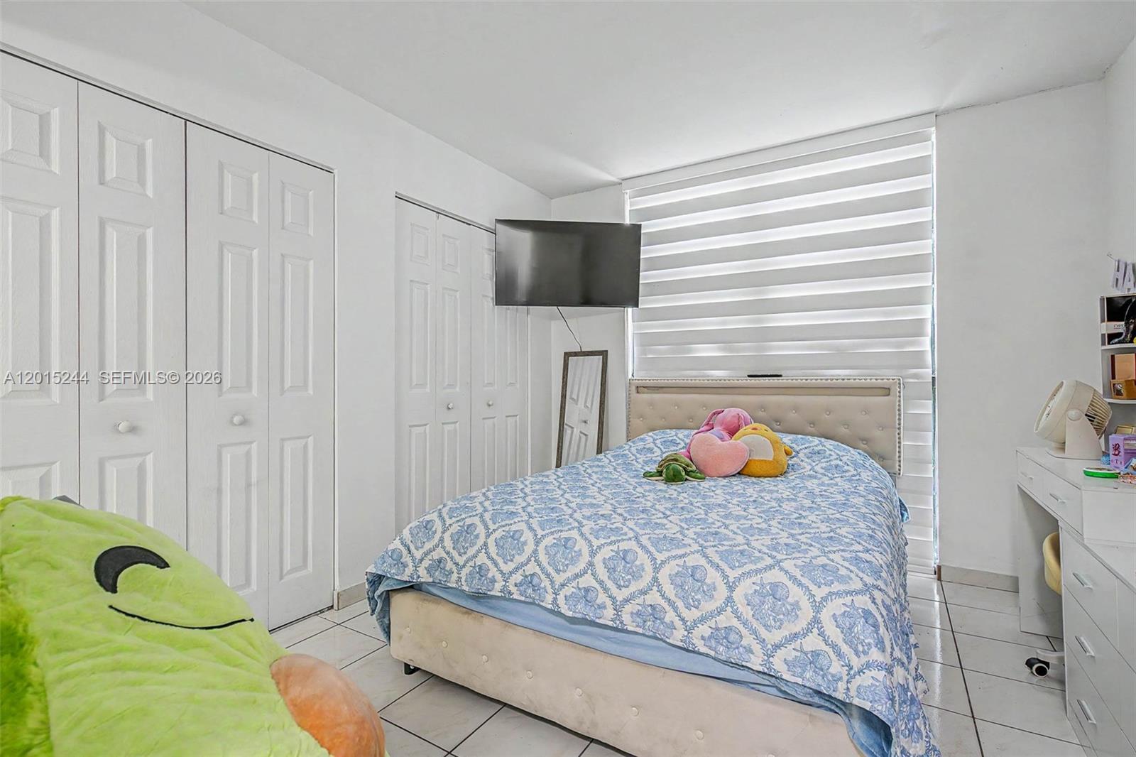 11790 SW 18th St # 3 Unit: 524-3