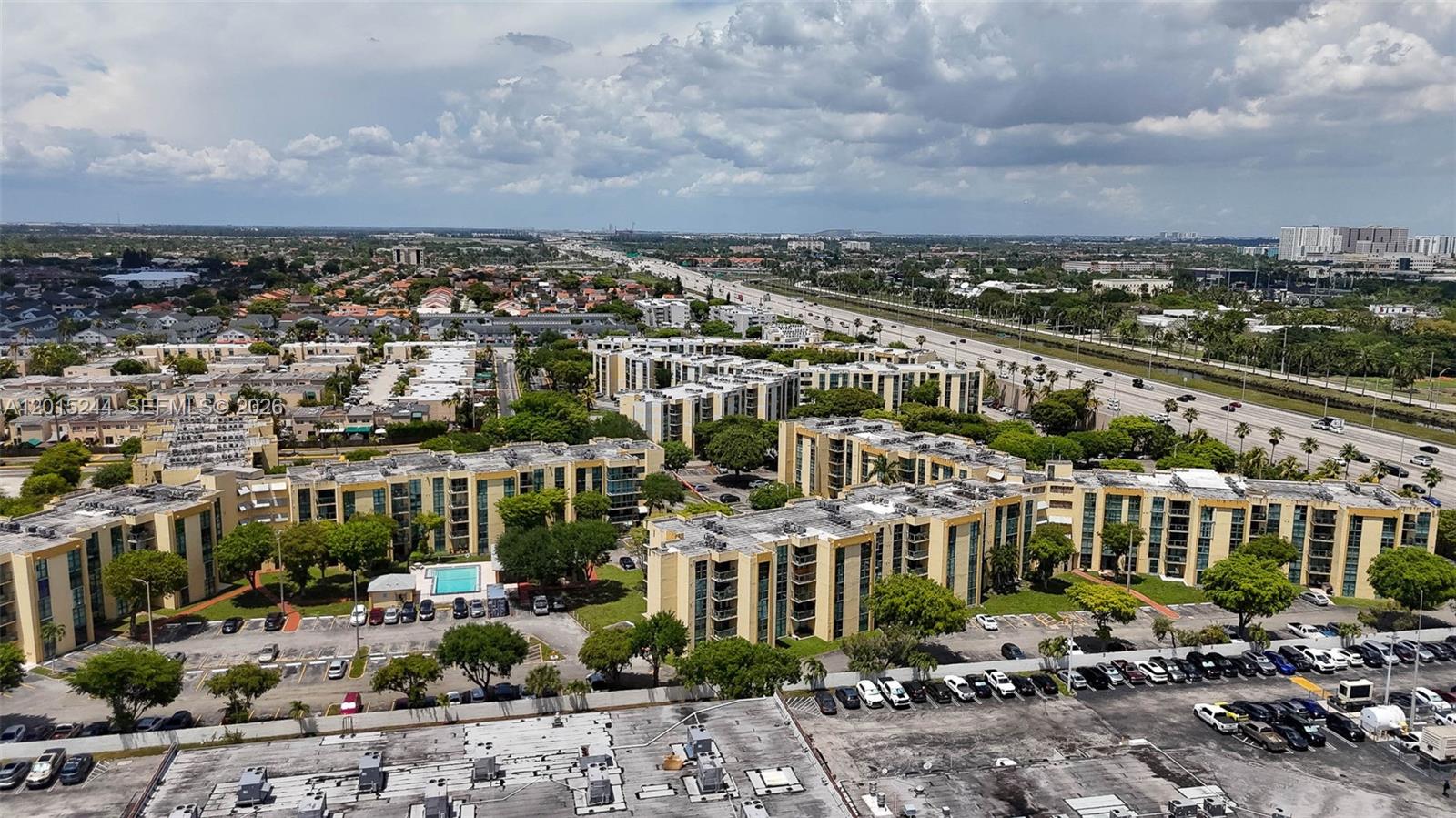 11790 SW 18th St # 3 Unit: 524-3