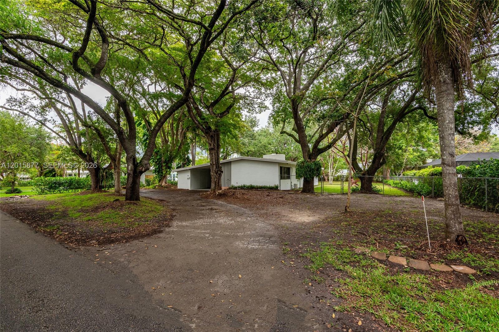 12725 SW 80th Ave