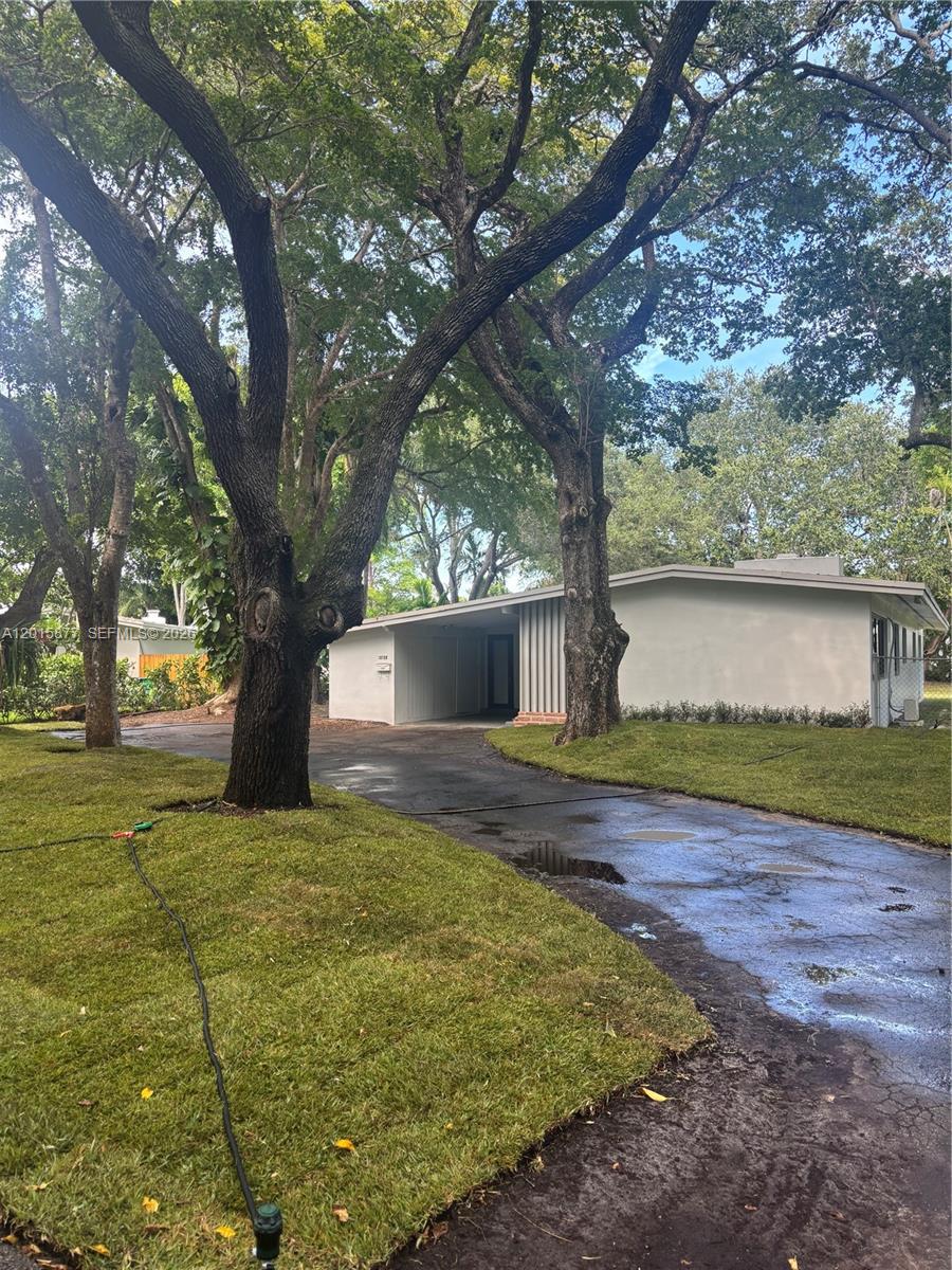 12725 SW 80th Ave