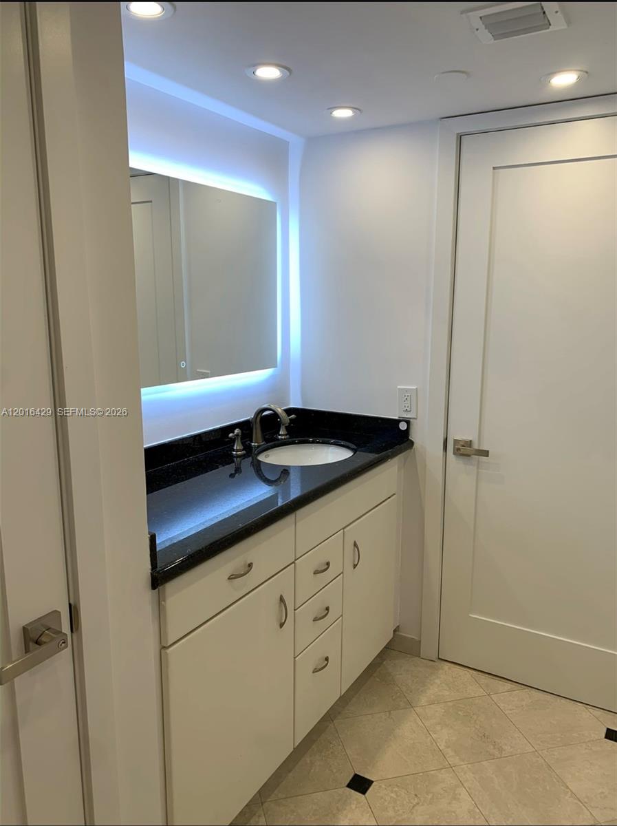 1541 Brickell Ave # A3101