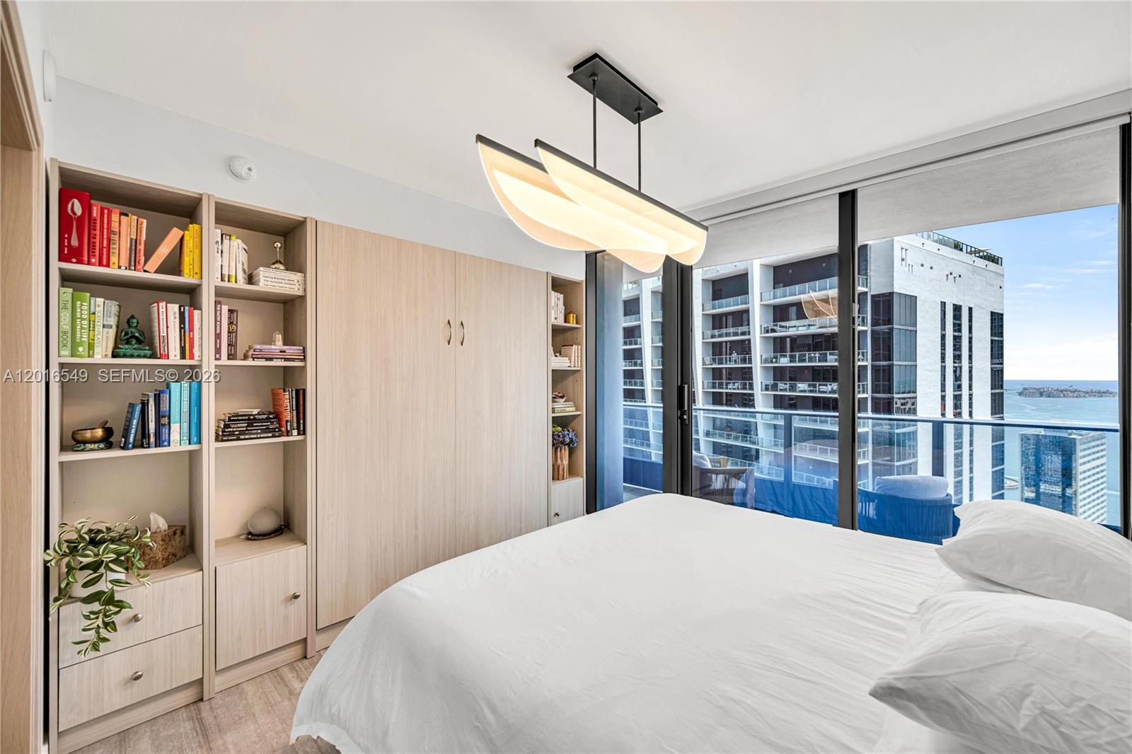 1000 Brickell Plz # 4601