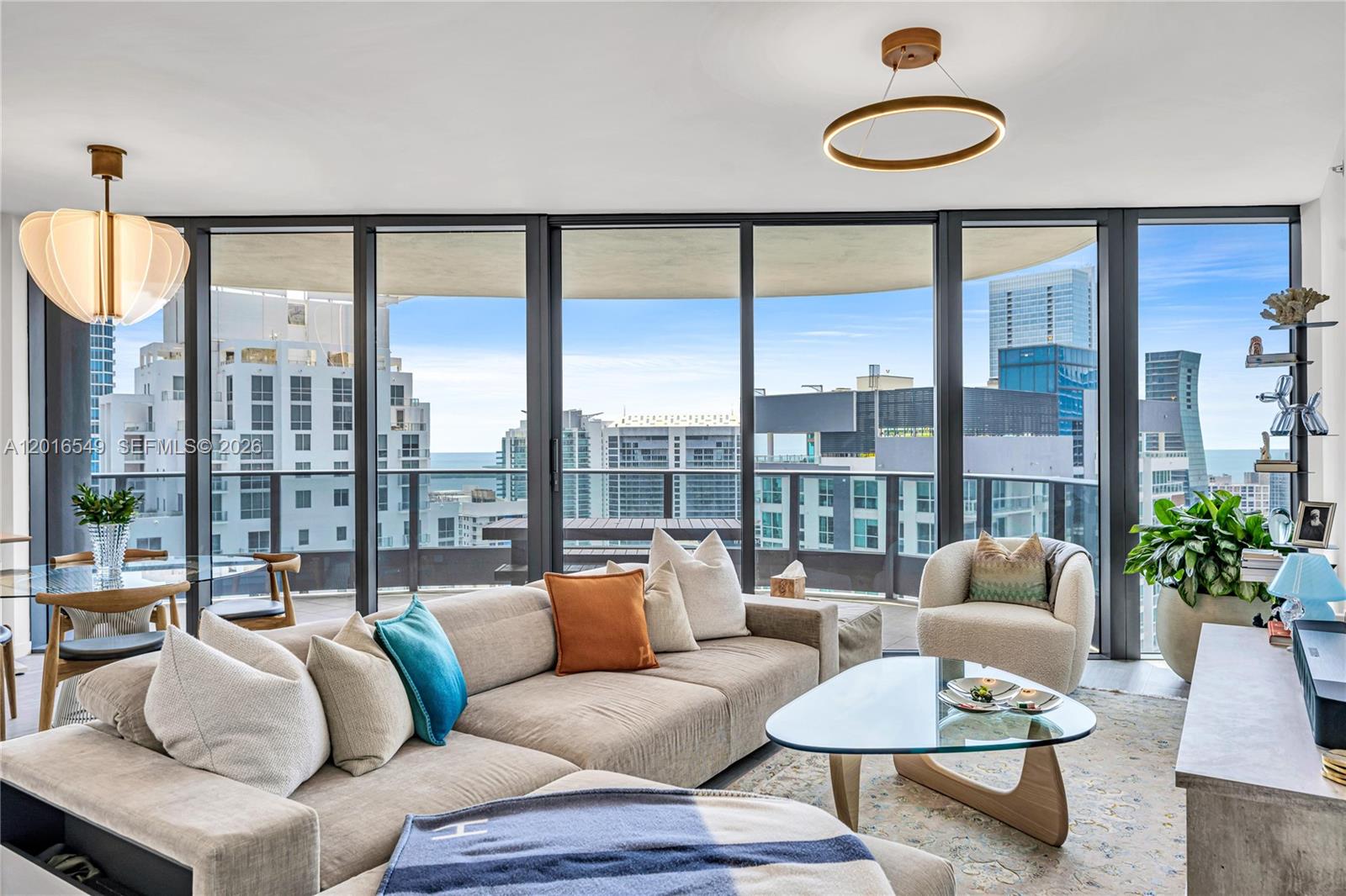 1000 Brickell Plz # 4601