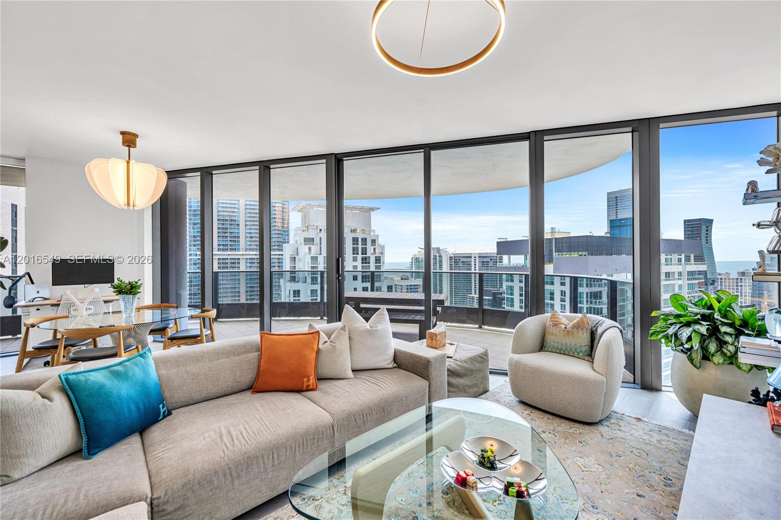 1000 Brickell Plz # 4601