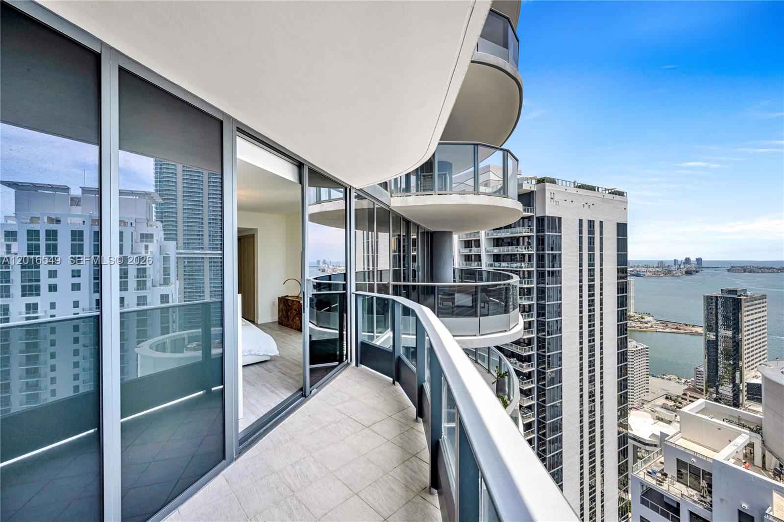 1000 Brickell Plz # 4601