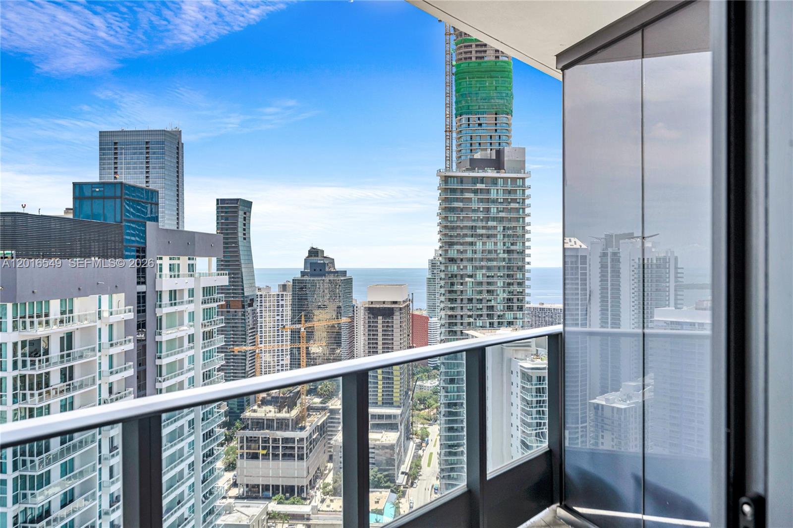 1000 Brickell Plz # 4601