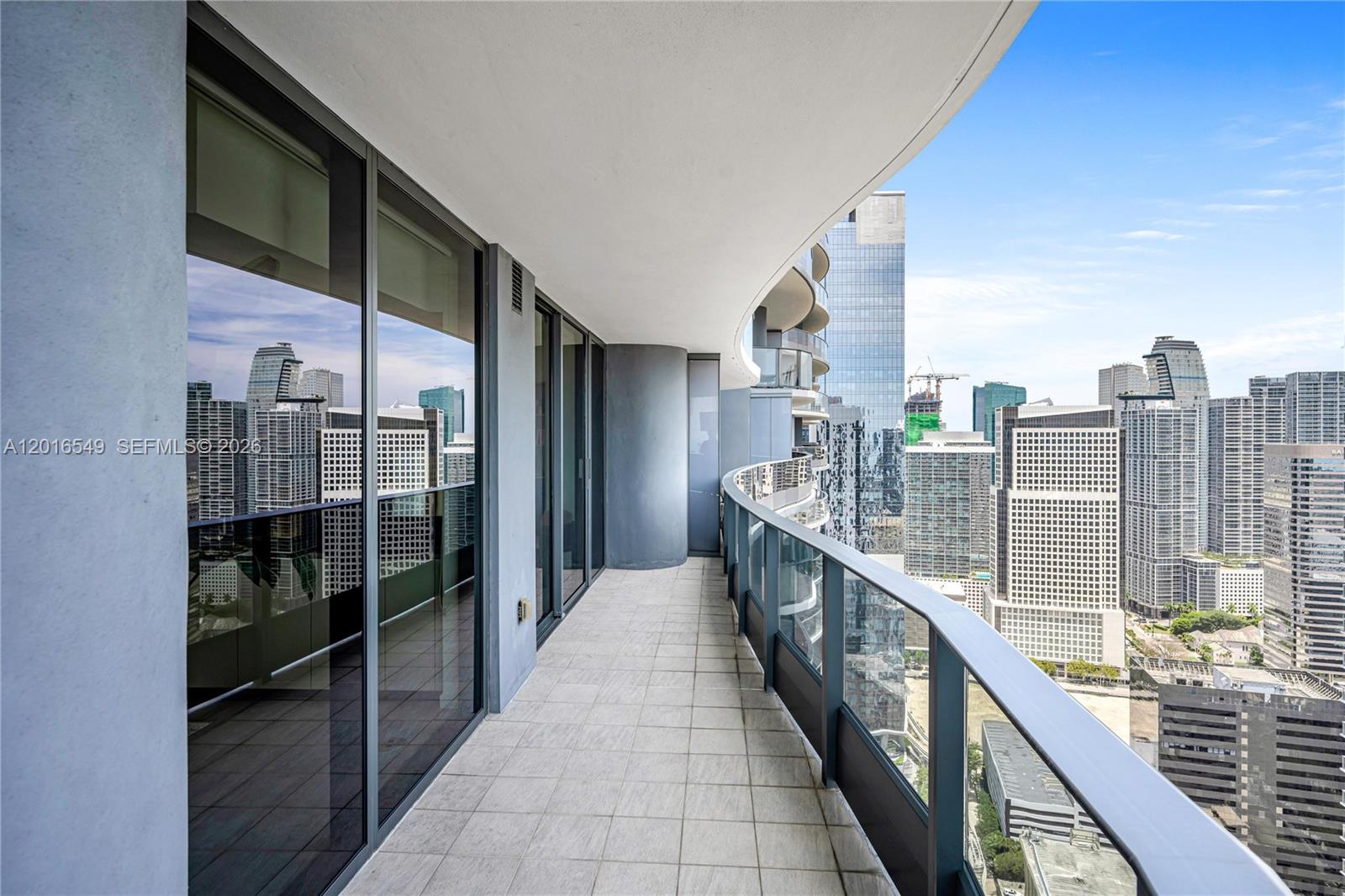 1000 Brickell Plz # 4601