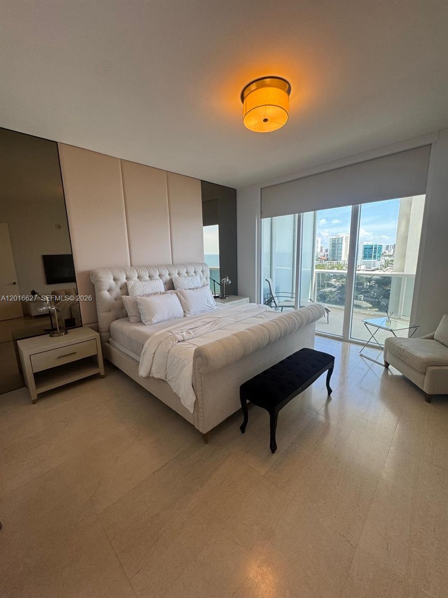 16001 Collins Ave # 1002