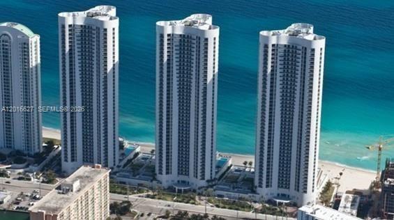 16001 Collins Ave # 1002