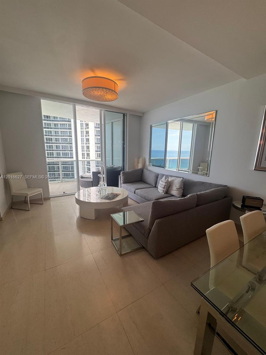 16001 Collins Ave # 1002