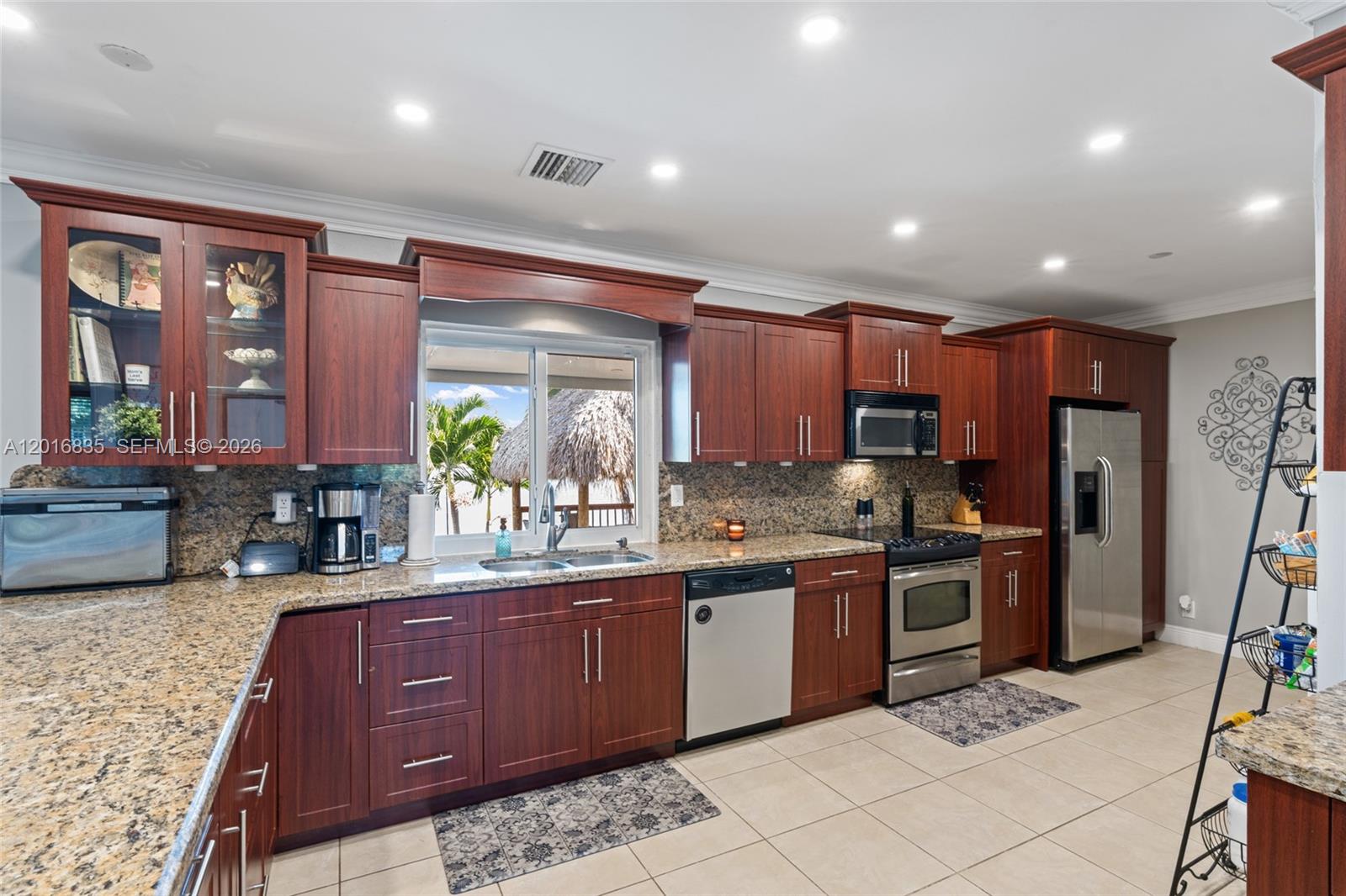 7964 SW 199th Ter