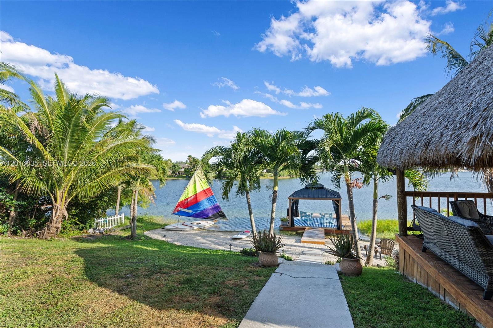 7964 SW 199th Ter
