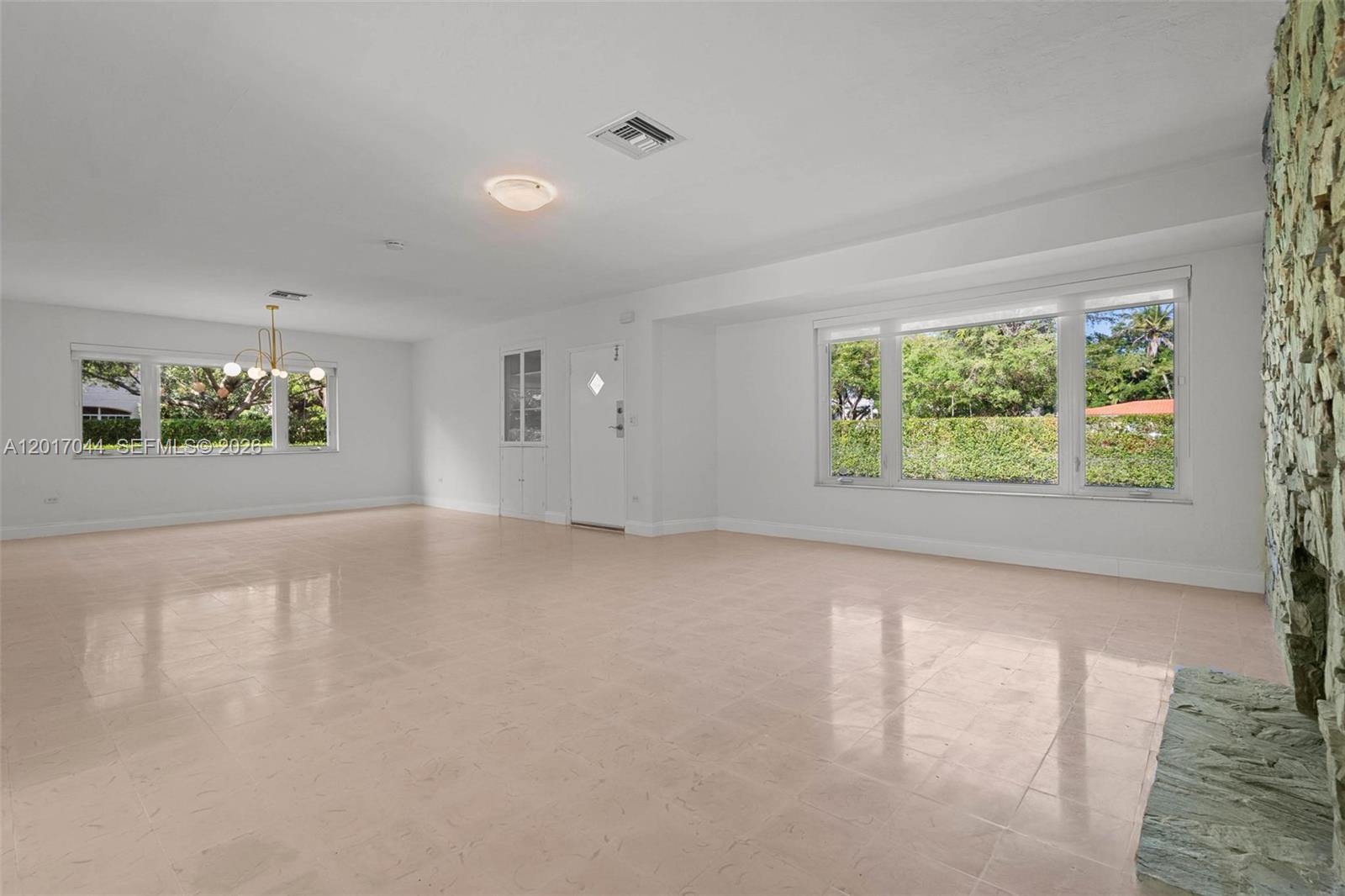 2900 Granada Blvd