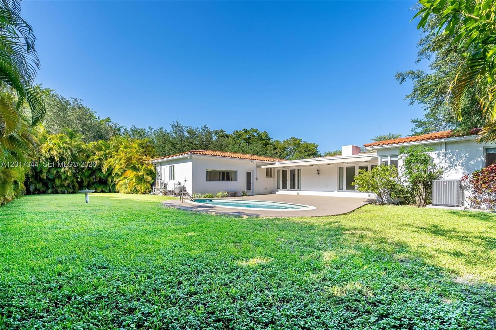 2900 Granada Blvd