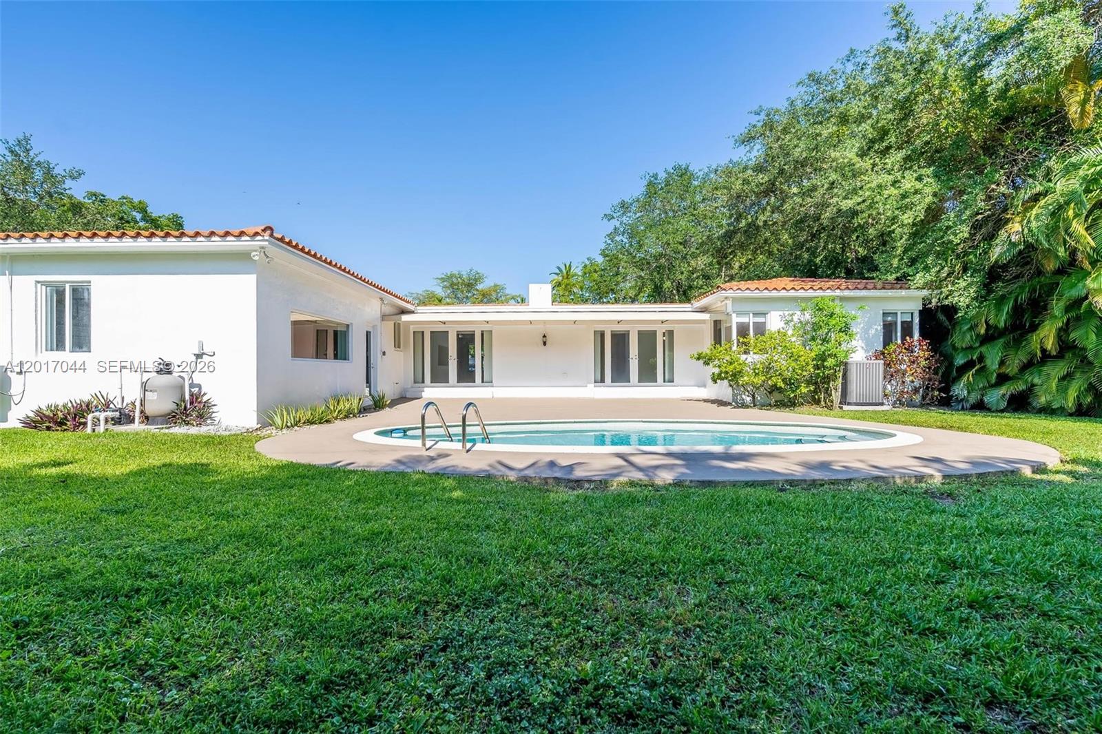 2900 Granada Blvd