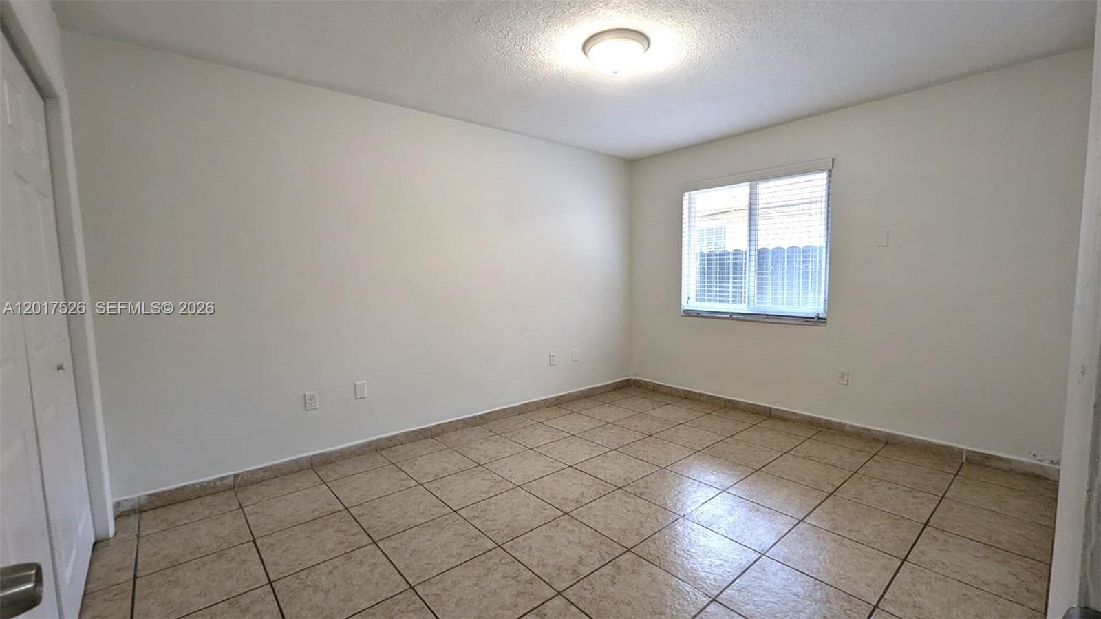 3525 SW 25th Ter # 1