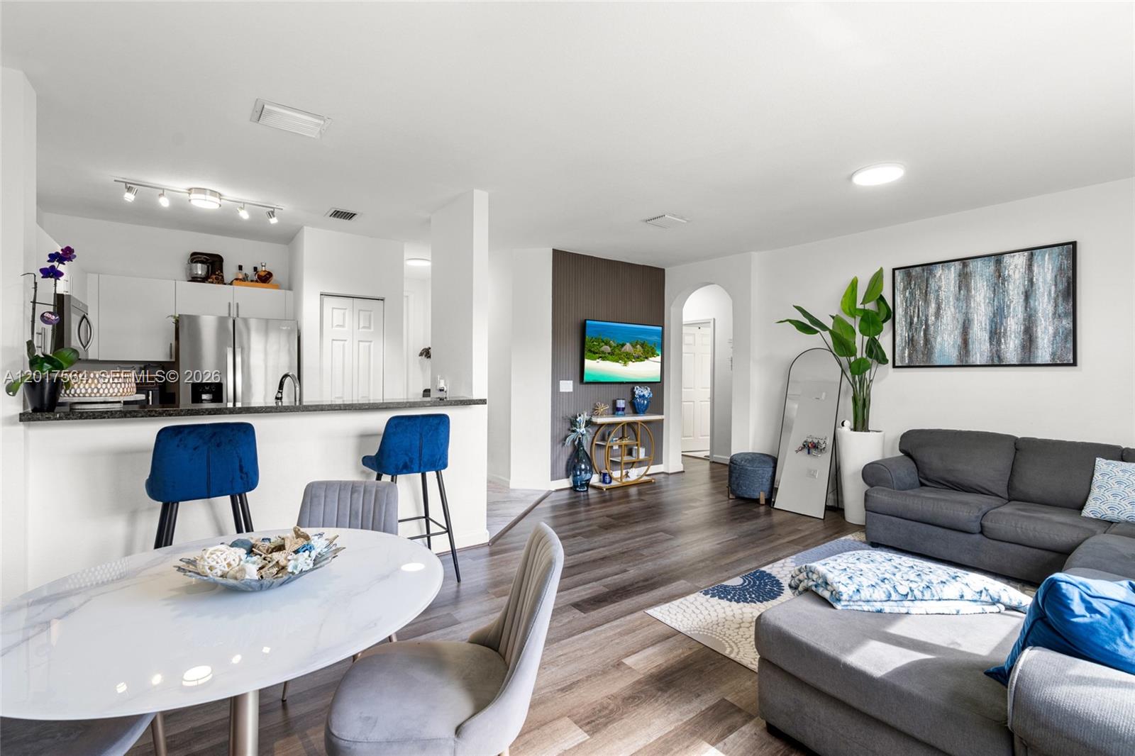 230 SE 29th Ave # 21