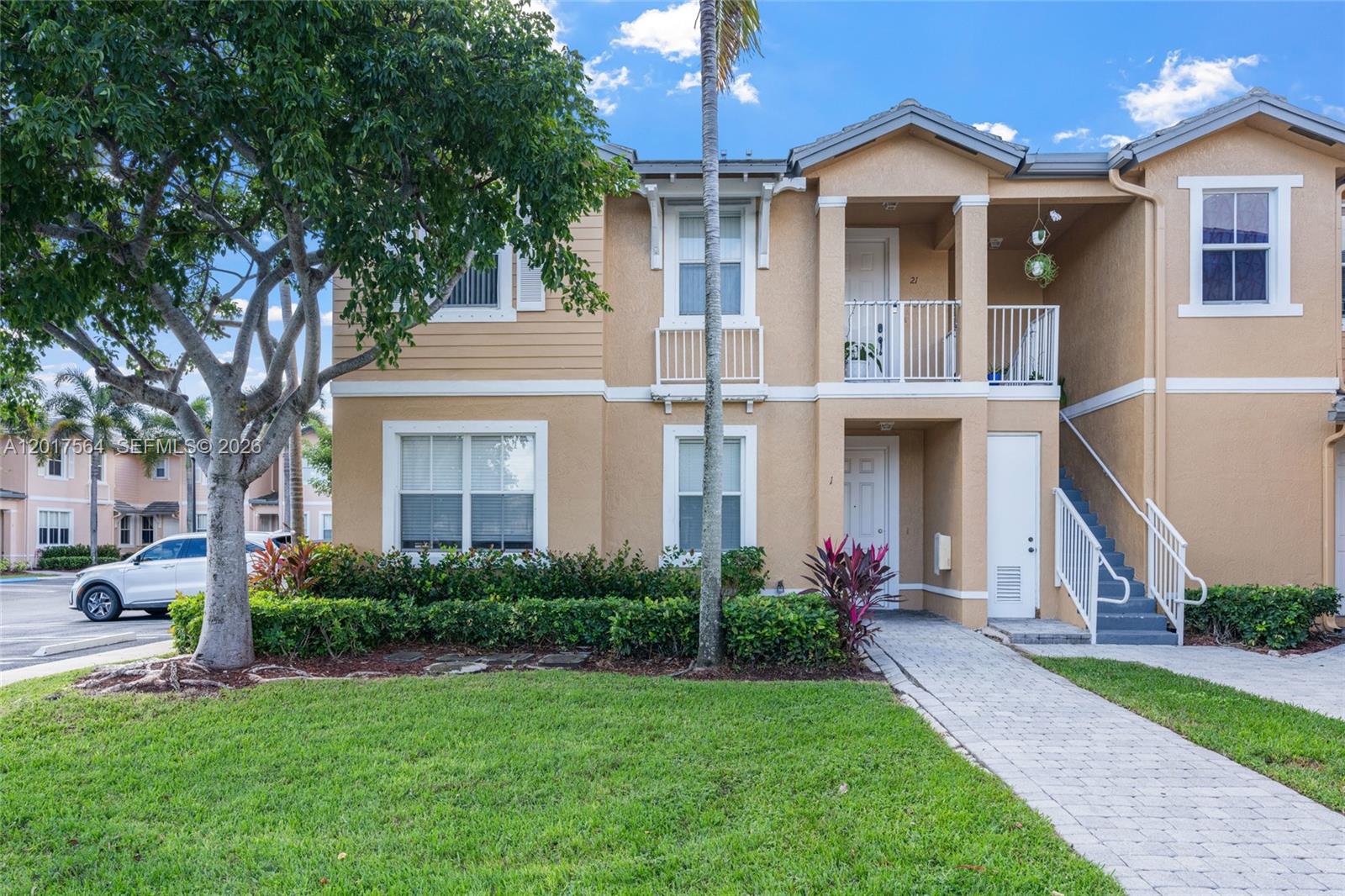 230 SE 29th Ave # 21