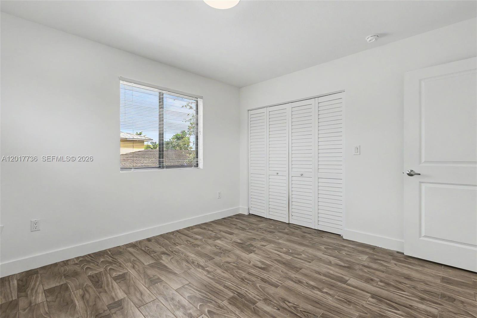 122 SW 56th Ave
