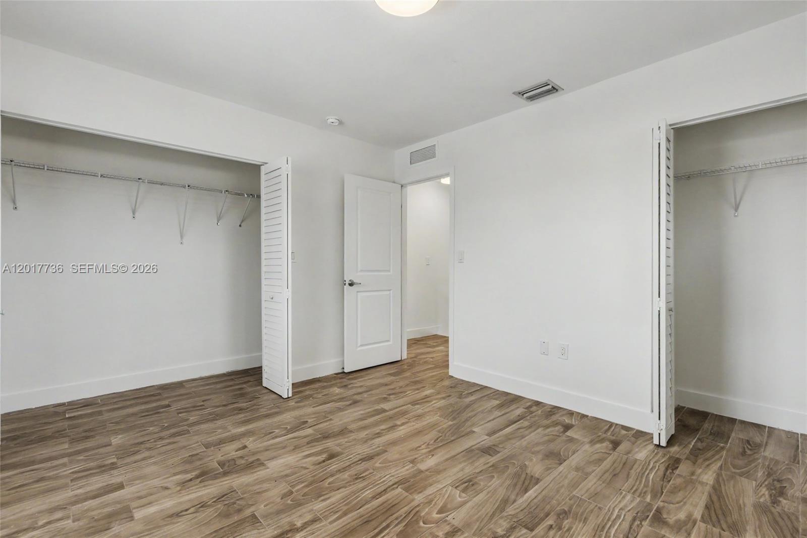 122 SW 56th Ave
