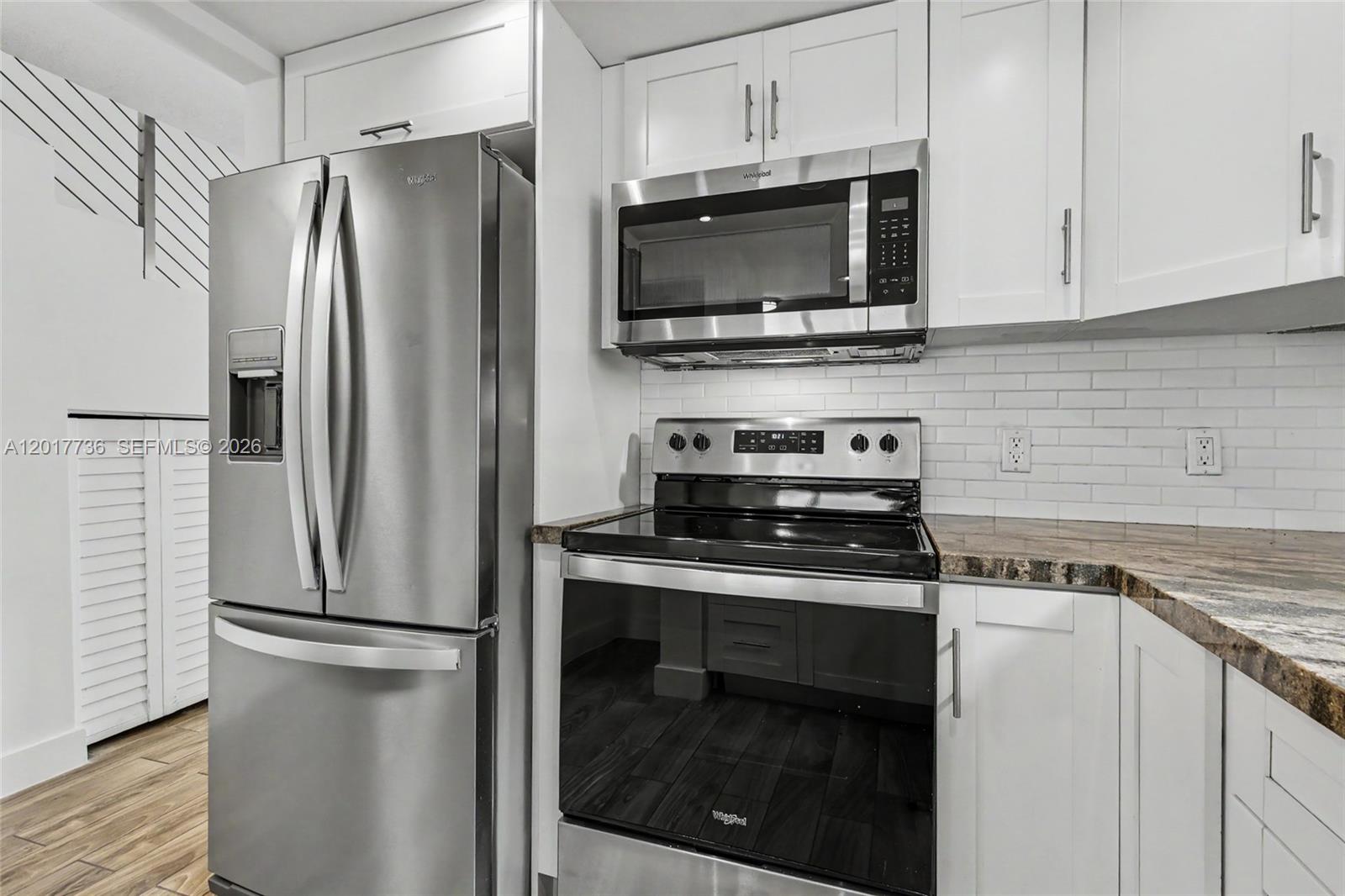 122 SW 56th Ave