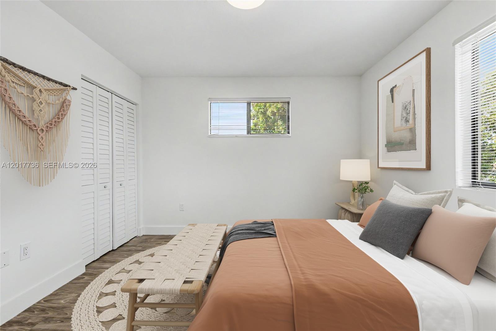 122 SW 56th Ave