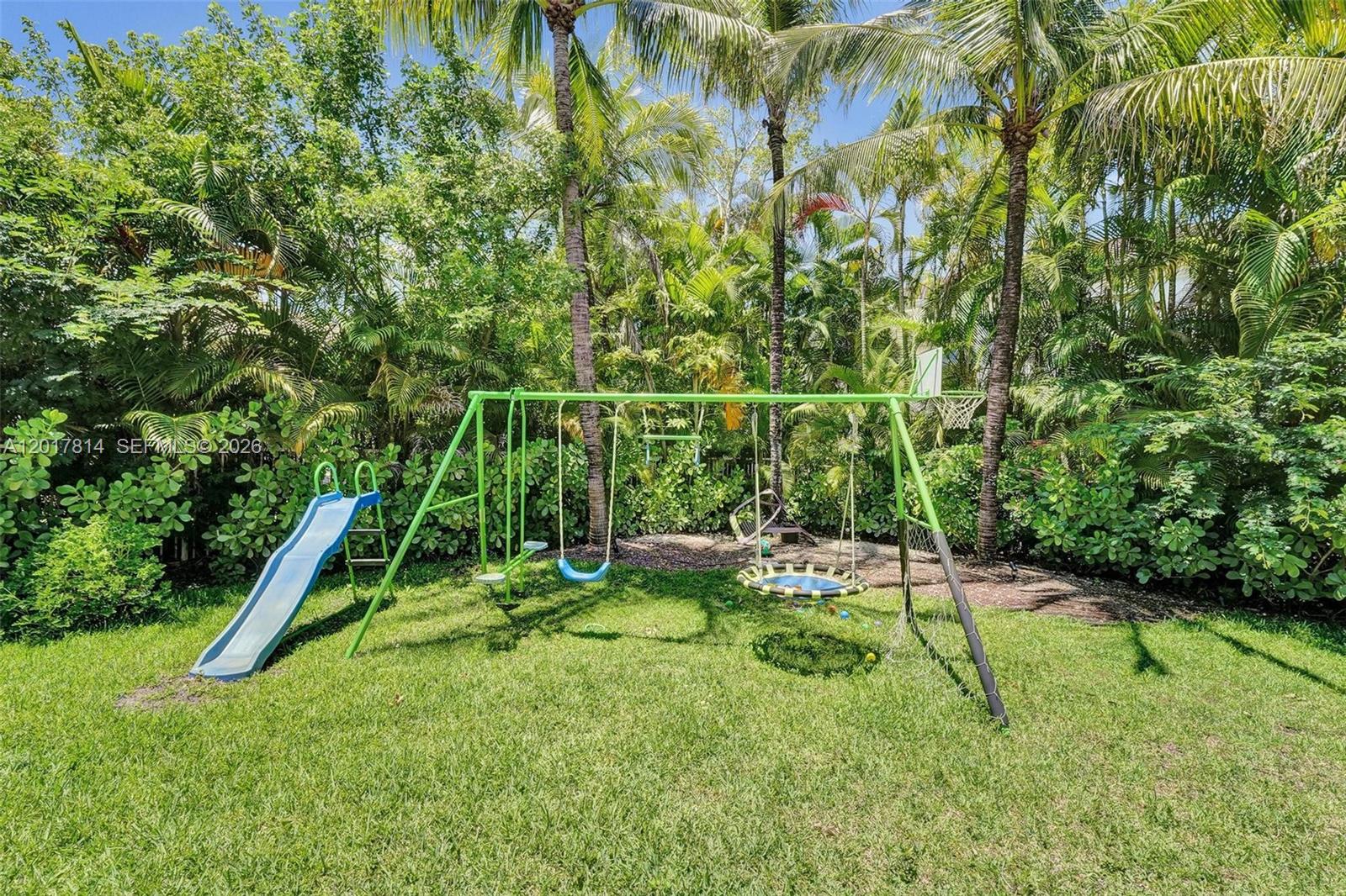 4142 SW 188th Ave