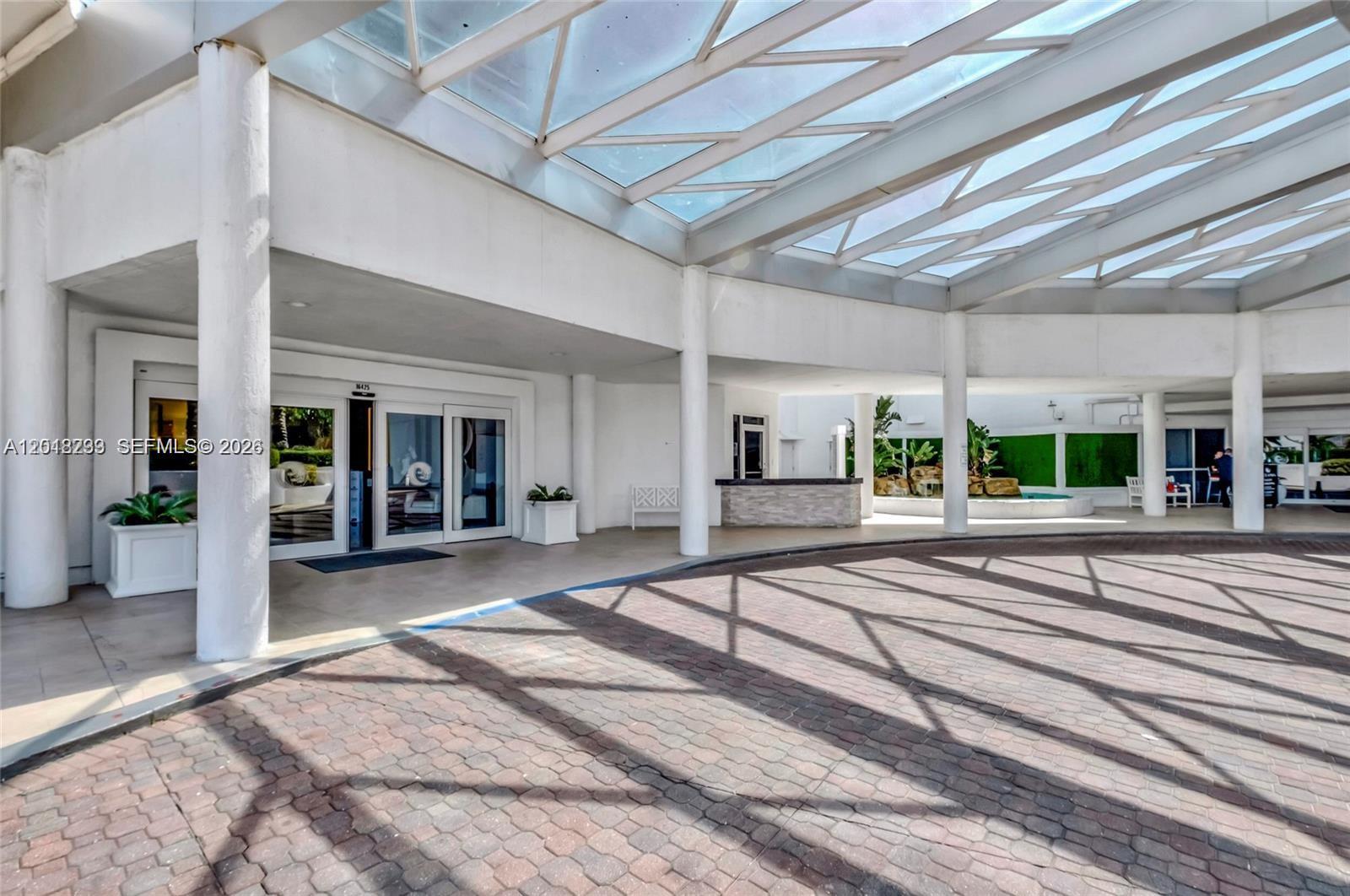 16425 Collins Ave # 1612