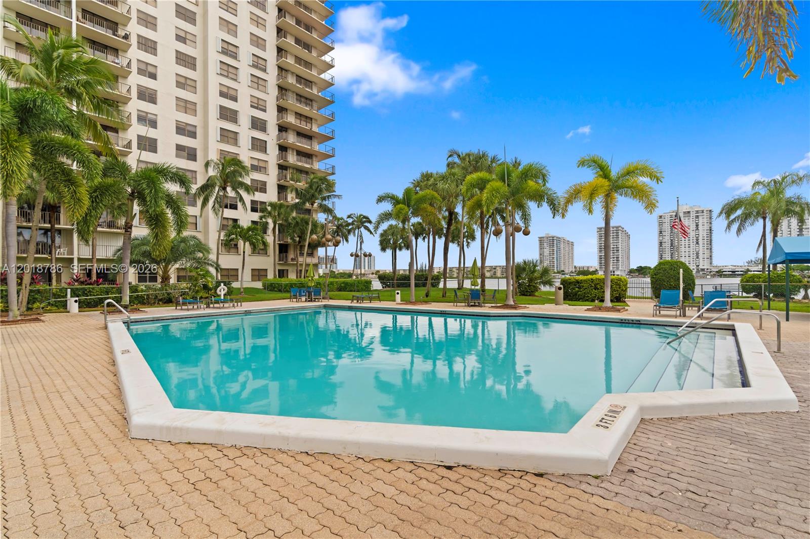 18151 NE 31st Ct # 305