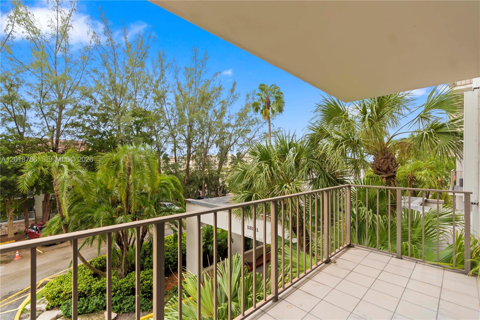 18151 NE 31st Ct # 305