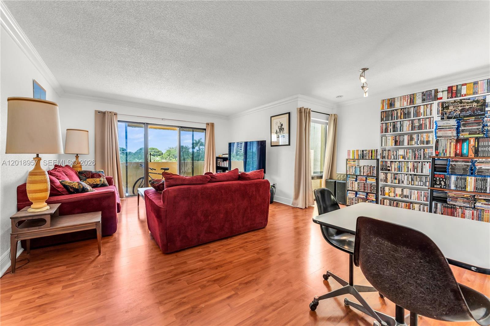 525 Coral Way # 402