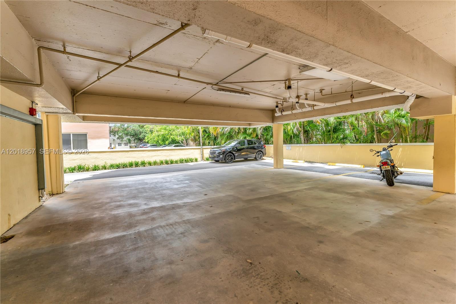 525 Coral Way # 402