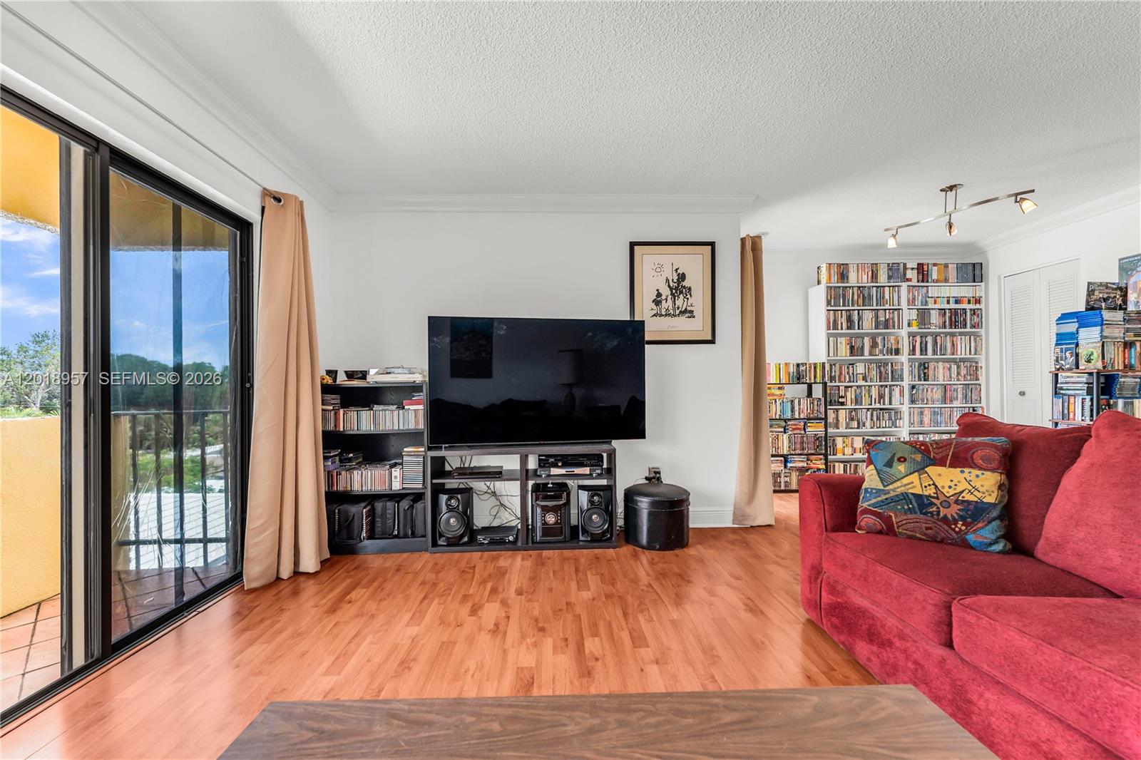 525 Coral Way # 402