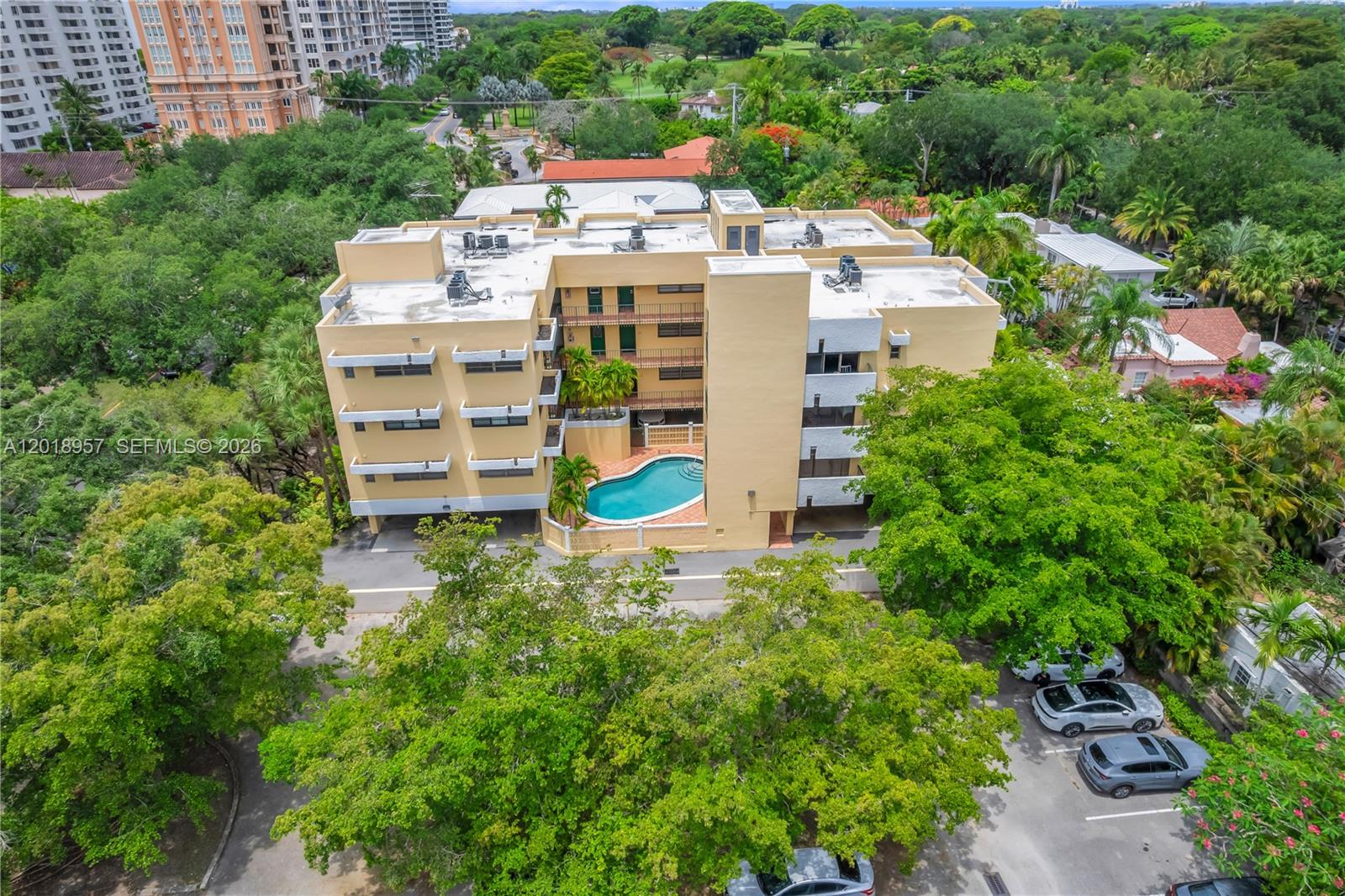 525 Coral Way # 402