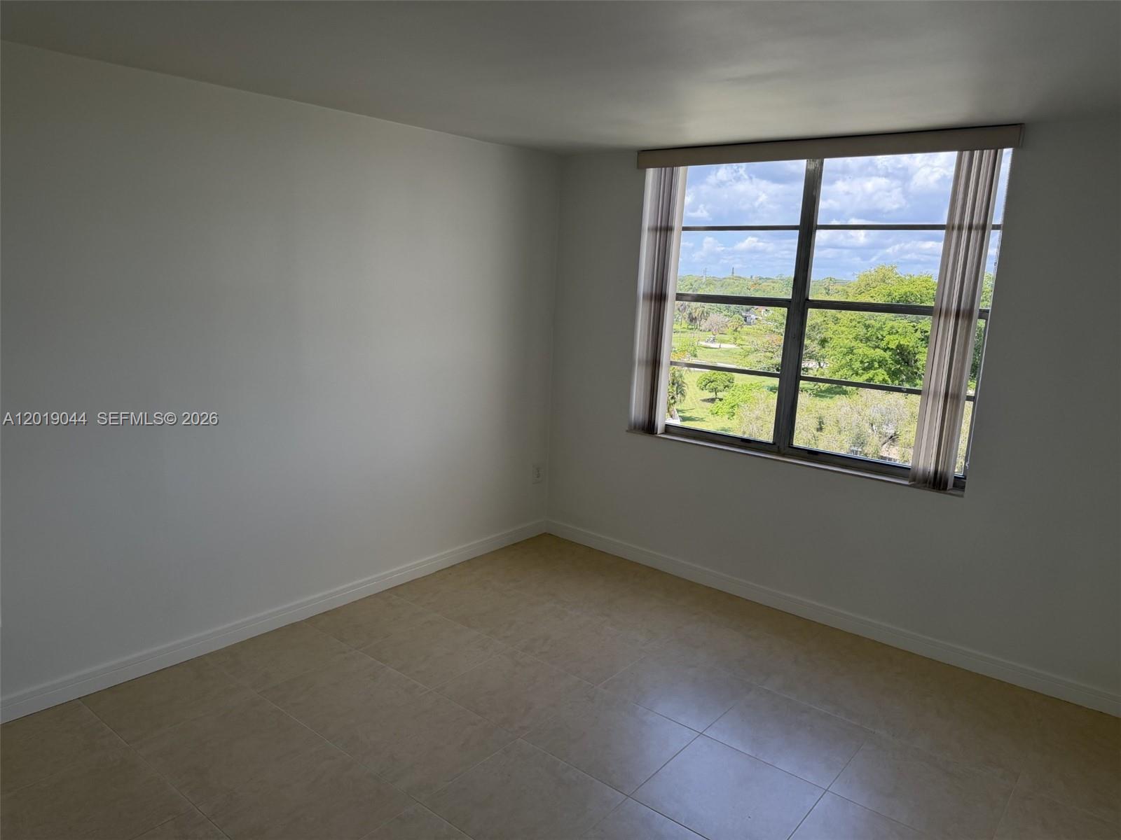 13120 SW 92nd Ave Unit: B-PH2