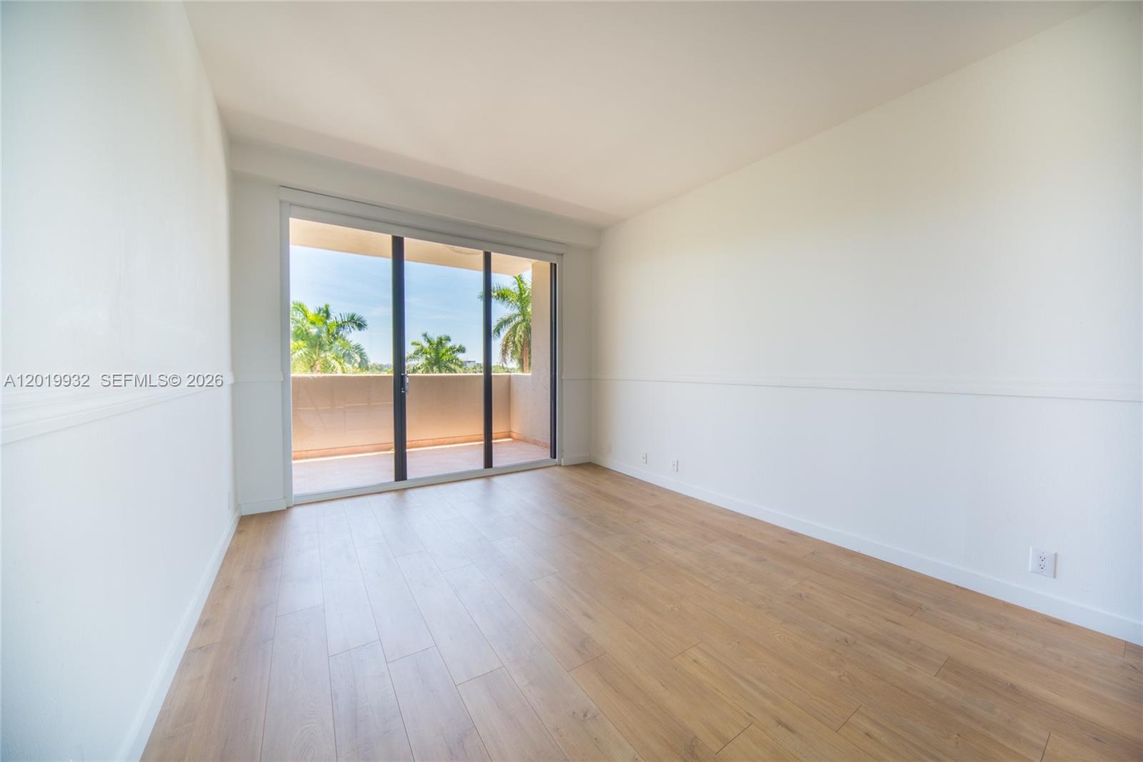 151 Crandon Blvd # 425