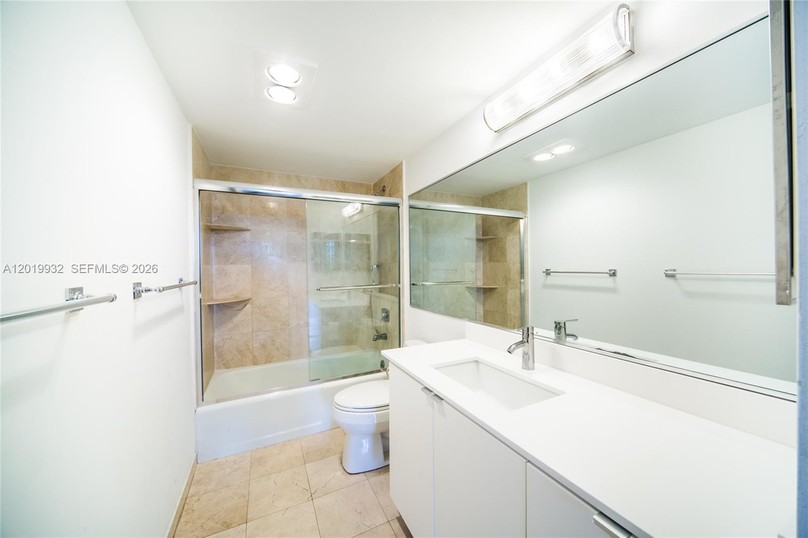 151 Crandon Blvd # 425