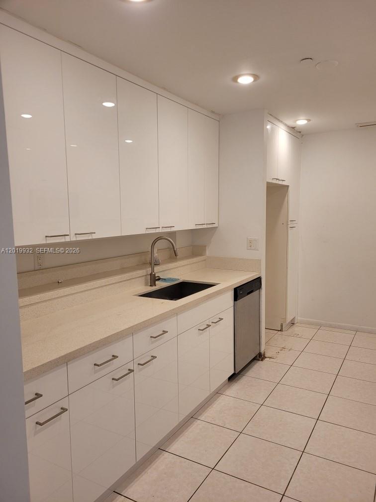 151 Crandon Blvd # 425