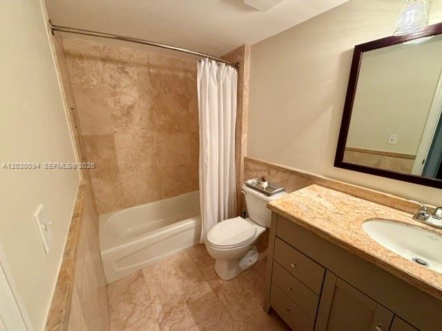 3000 Coral Way # 813