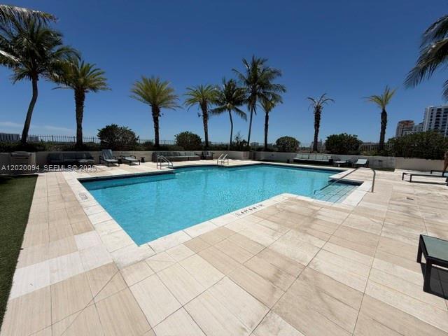 3000 Coral Way # 813