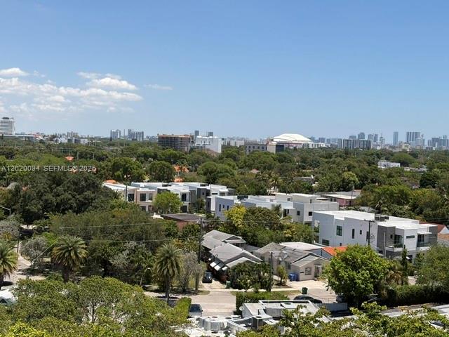 3000 Coral Way # 813