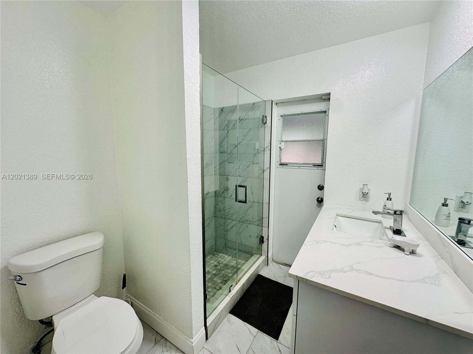 3511 Quentin Ave