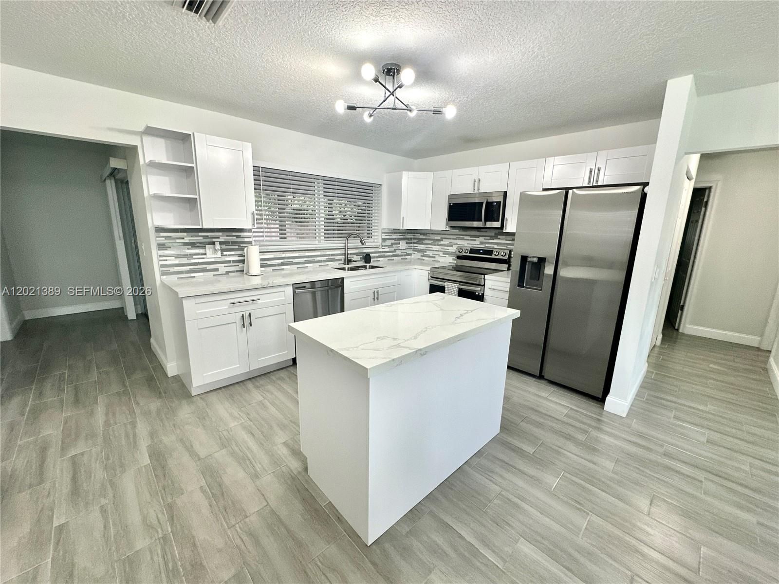 3511 Quentin Ave
