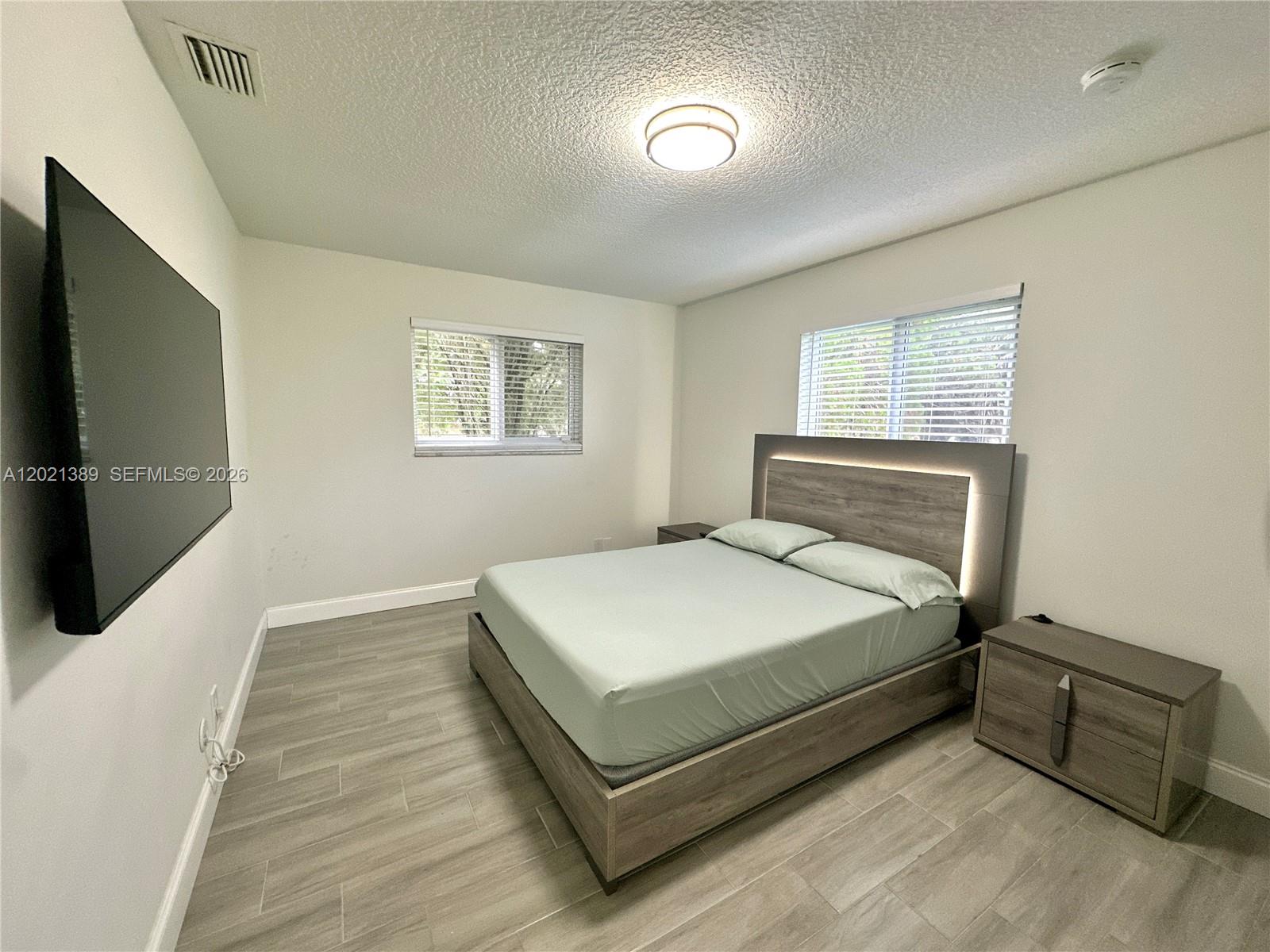 3511 Quentin Ave