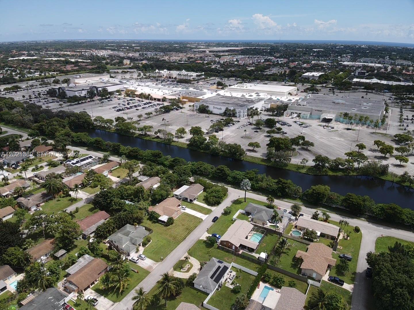 3511 Quentin Ave